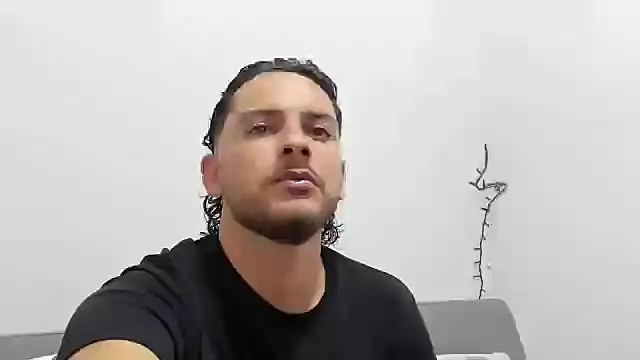 tuyo1995 online show from 02/20/25, 09:53