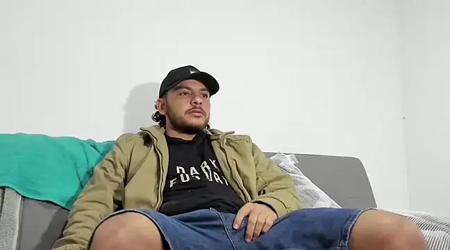 tuyo1995 online show from 03/12/25, 03:57