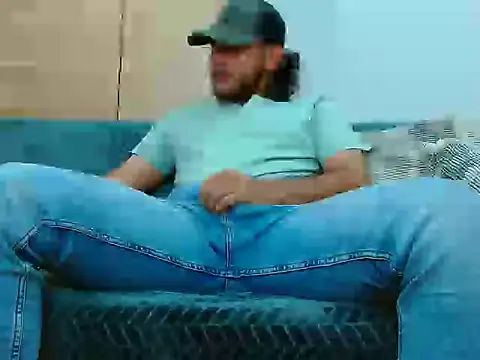 tuyo1995 online show from 09/18/25, 02:02