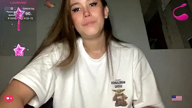 Snapshot of MeganTheRarest chatting on 06/25/26, 05:34 MeganTheRarest online show from 06/25/26, 05:34