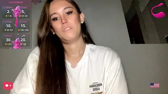Snapshot of MeganTheRarest chatting on 07/10/26, 04:53 MeganTheRarest online show from 07/10/26, 04:53