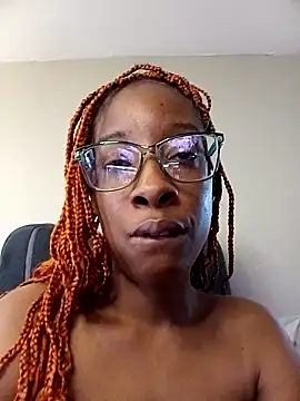 Snapshot of SweetAssMars chatting on 02/10/25, 03:21 SweetAssMars online show from 02/10/25, 03:21