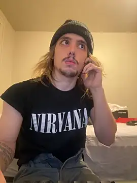 Snapshot of trippyski chatting on 01/31/25, 11:13 trippyski online show from 01/31/25, 11:13