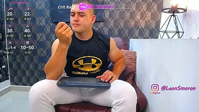 Leonsmoron online show from 04/18/26, 03:43