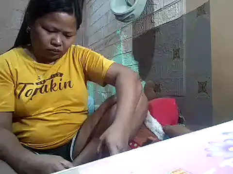 sweethotmom online show from 02/27/25, 10:26