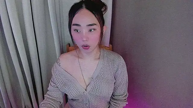 MissAyaCollins online show from 11/11/25, 03:06