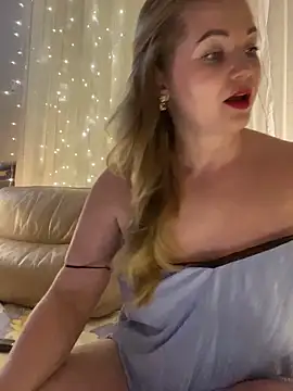 Lady  Maria online show from 12/07/24, 04:14