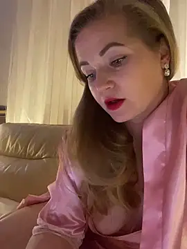 Lady  Maria online show from 12/10/24, 06:38