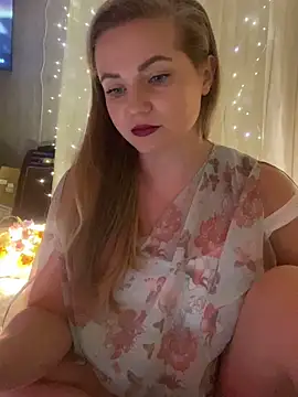 Lady  Maria online show from 12/22/24, 07:31