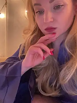 Lady  Maria online show from 03/04/25, 07:11