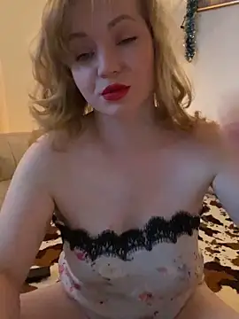 Lady  Maria online show from 04/15/26, 04:14