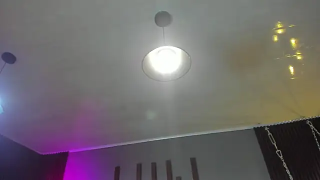 Snapshot of annie_barozzi chatting on 01/13/26, 01:16 annie barozzi online show from 01/13/26, 01:16