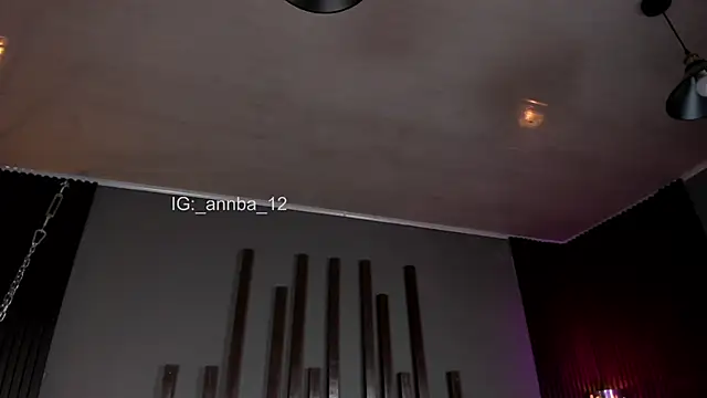 Snapshot of annie_barozzi chatting on 01/17/26, 12:54 annie barozzi online show from 01/17/26, 12:54