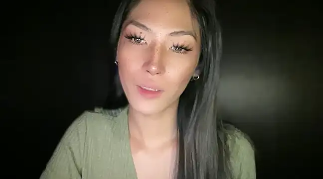 Snapshot of Bella_Gordon chatting on 01/28/25, 06:07 Bella Gordon online show from 01/28/25, 06:07