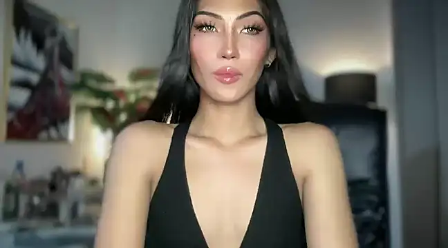 Snapshot of Bella_Gordon chatting on 03/14/25, 11:11 Bella Gordon online show from 03/14/25, 11:11