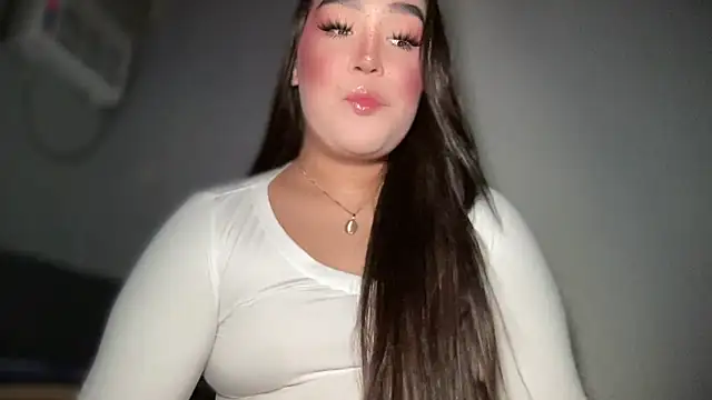 Snapshot of MissCataleyaxxx chatting on 02/11/26, 01:27 MissCataleyaxxx online show from 02/11/26, 01:27