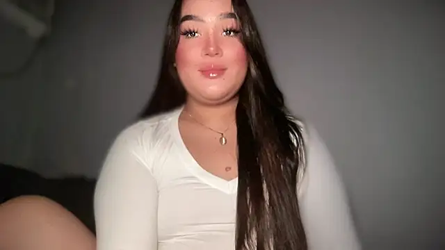 Snapshot of MissCataleyaxxx chatting on 02/18/26, 12:39 MissCataleyaxxx online show from 02/18/26, 12:39