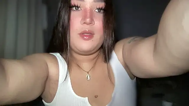 Snapshot of MissCataleyaxxx chatting on 02/21/26, 12:39 MissCataleyaxxx online show from 02/21/26, 12:39