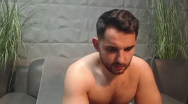 Snapshot of Antoniodiamond chatting on 02/23/25, 09:16 Antoniodiamond online show from 02/23/25, 09:16