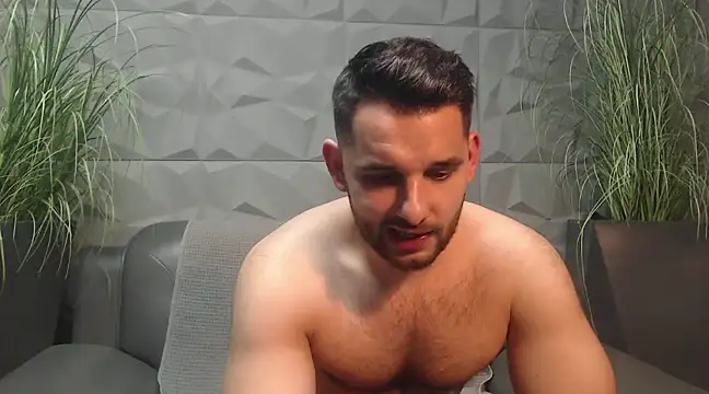 Snapshot of Antoniodiamond chatting on 03/01/25, 08:21 Antoniodiamond online show from 03/01/25, 08:21