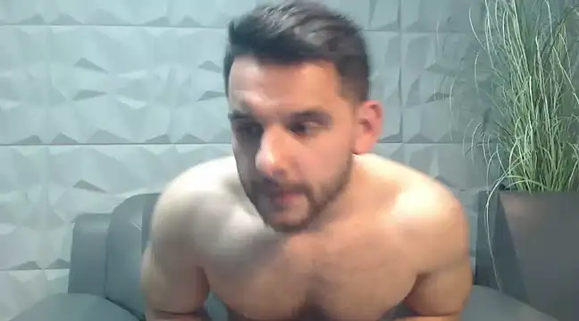 Snapshot of Antoniodiamond chatting on 03/11/25, 11:15 Antoniodiamond online show from 03/11/25, 11:15