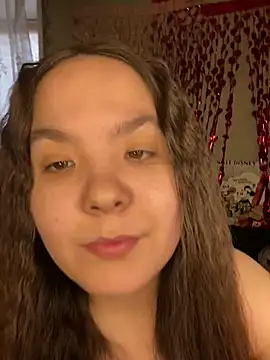 Snapshot of Var_Kiss chatting on 04/13/26, 04:29 Var Kiss online show from 04/13/26, 04:29