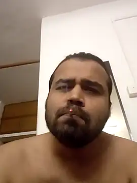 aksxi1 online show from 09/21/25, 02:40