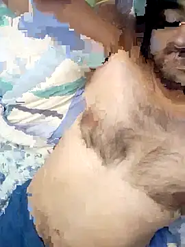 aksxi1 online show from 11/18/25, 06:40