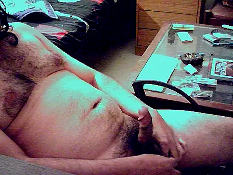 aksxi1 online show from 03/04/26, 04:57