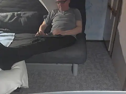 kiam471 online show from 03/05/25, 10:32