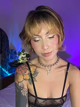 Cinamoonn online show from 10/10/25, 06:18