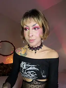 Cinamoonn online show from 11/21/25, 07:23