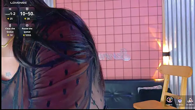 mensia hernandz online show from 10/08/25, 01:20