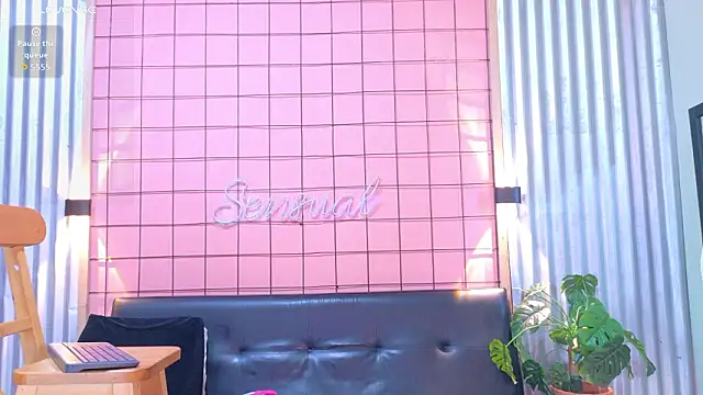 Snapshot of mensia_hernandz chatting on 03/14/26, 01:27 mensia hernandz online show from 03/14/26, 01:27