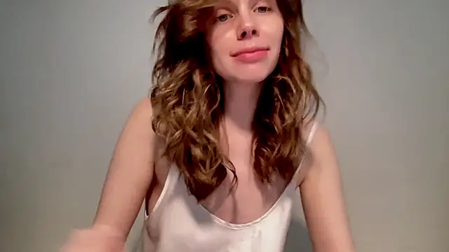 Snapshot of Nikki_Mimimi chatting on 02/13/25, 01:15 Nikki Mimimi online show from 02/13/25, 01:15