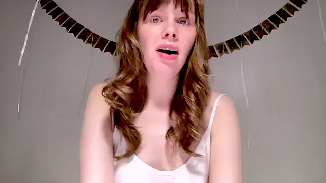 Snapshot of Nikki_Mimimi chatting on 12/04/25, 10:02 Nikki Mimimi online show from 12/04/25, 10:02