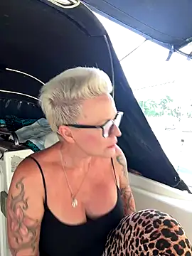 German Milf online show from 09/10/25, 10:15