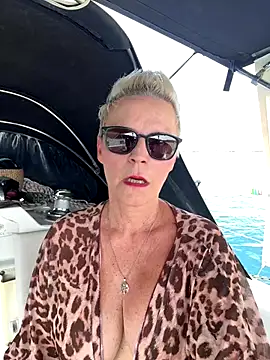 German Milf online show from 09/13/25, 10:48