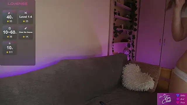 Snapshot of Ali_Cooper chatting on 02/26/25, 05:39 Ali Cooper online show from 02/26/25, 05:39