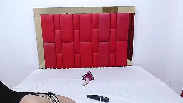 lizeth keilyn online show from 02/21/25, 04:59