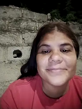 Snapshot of Adribella69@xh chatting on 12/21/25, 03:57 Adribella69xh online show from 12/21/25, 03:57