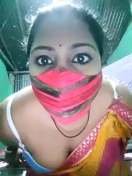 Shristiprakash0 online show from 12/18/24, 04:28