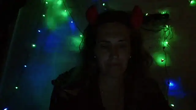 vegaana online show from 10/12/25, 04:00