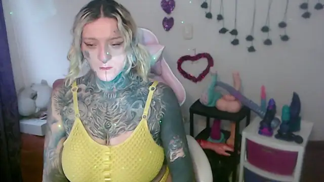 SLOPPYTITSS online show from 04/03/26, 10:52