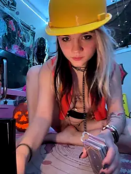 Cutiepiespanks online show from 10/27/25, 07:01