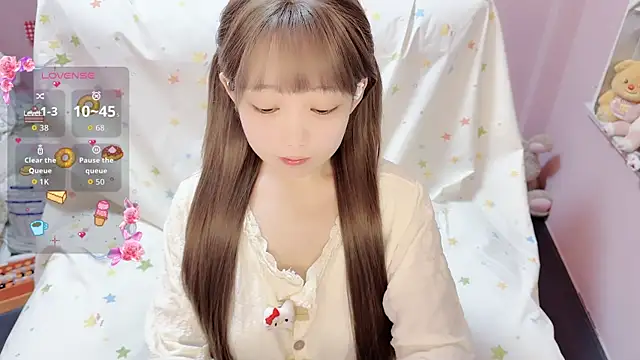 TUTU-CN online show from 11/22/25, 08:24