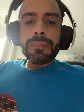 Snapshot of JayJayRod chatting on 04/06/26, 05:08 JayJayRod online show from 04/06/26, 05:08