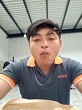000002m online show from 04/15/26, 03:08
