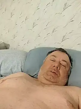 Snapshot of lawndad79 chatting on 03/18/26, 10:13 lawndad79 online show from 03/18/26, 10:13