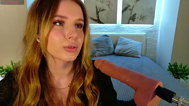 Snapshot of Betty_June chatting on 04/18/26, 08:42 Betty June online show from 04/18/26, 08:42